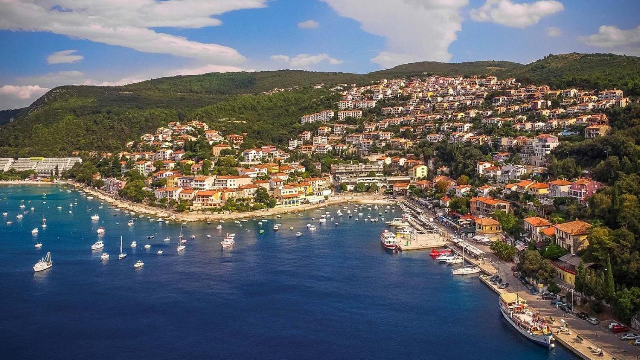 Apartment Vanilla II With Beautiful Seaview Rabac Extérieur photo